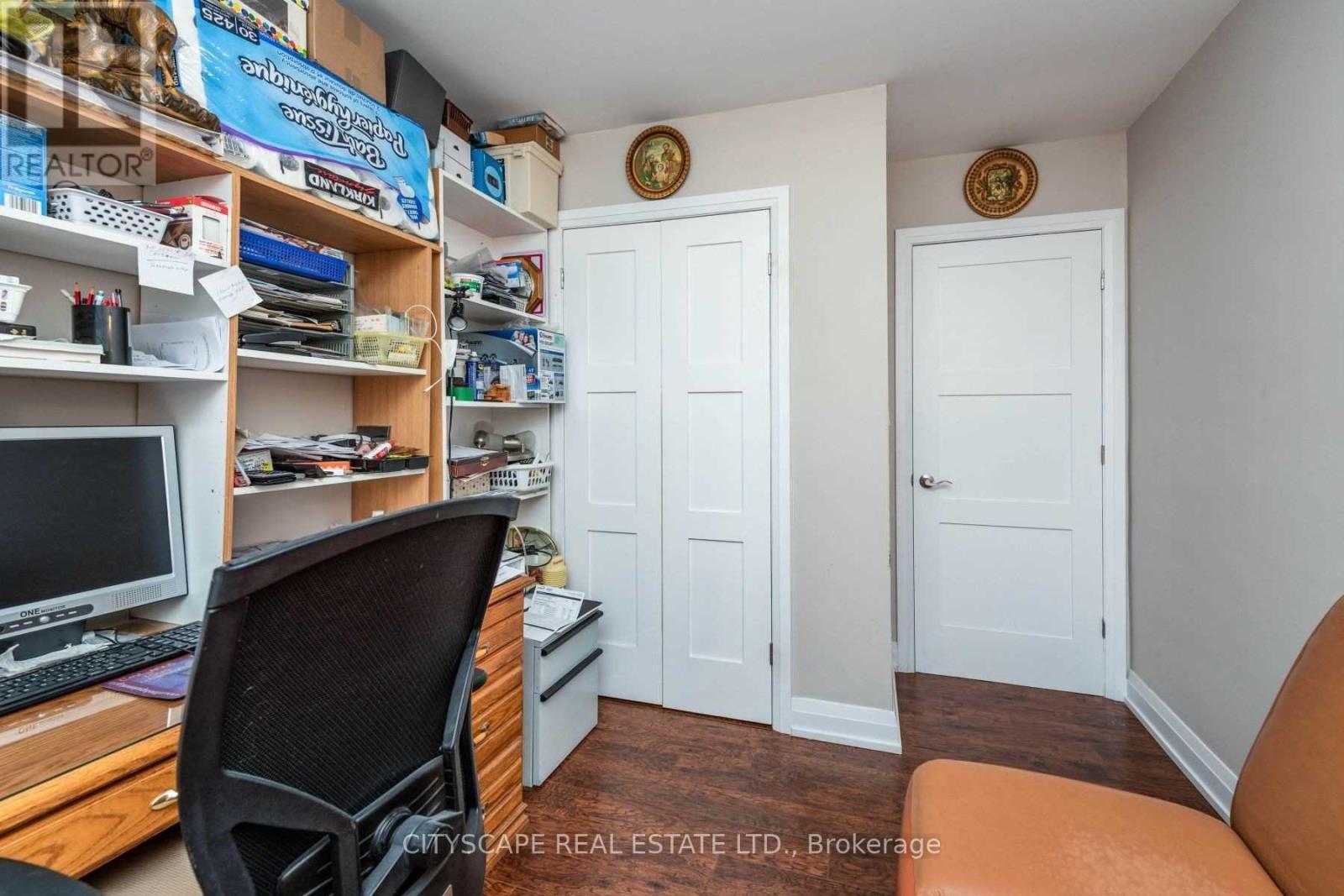 Upper - 2724 Lakeshore Boulevard W, Toronto, Ontario  M8V 1G8 - Photo 34 - W13491514