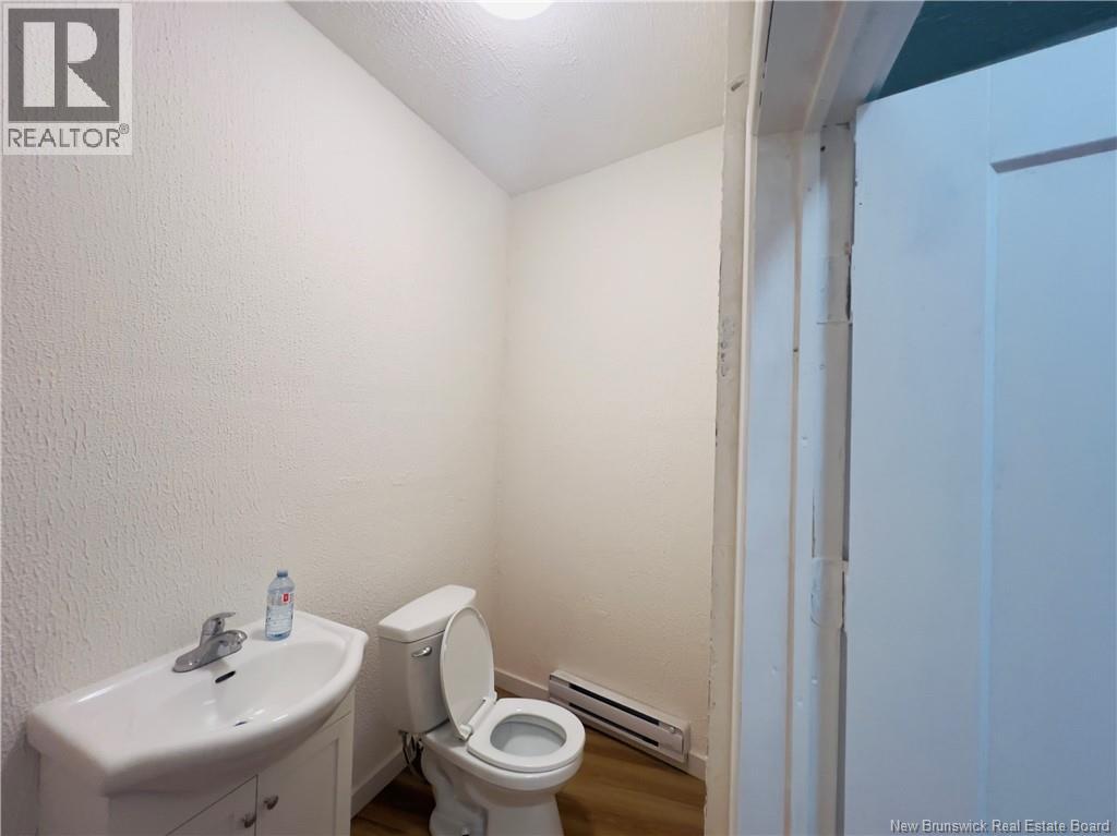 341 Douglas Avenue, Saint John, New Brunswick  E2K 1E9 - Photo 9 - NB129027