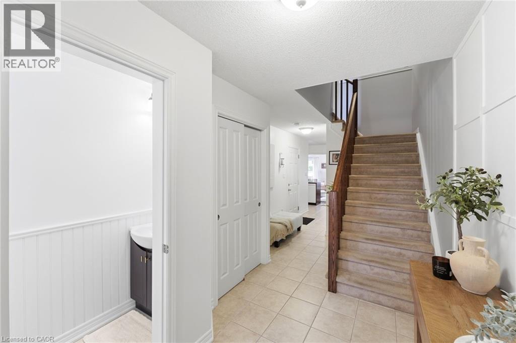 222 Fall Fair Way Unit# 2, Binbrook, Ontario  L0R 1C0 - Photo 5 - 40839408