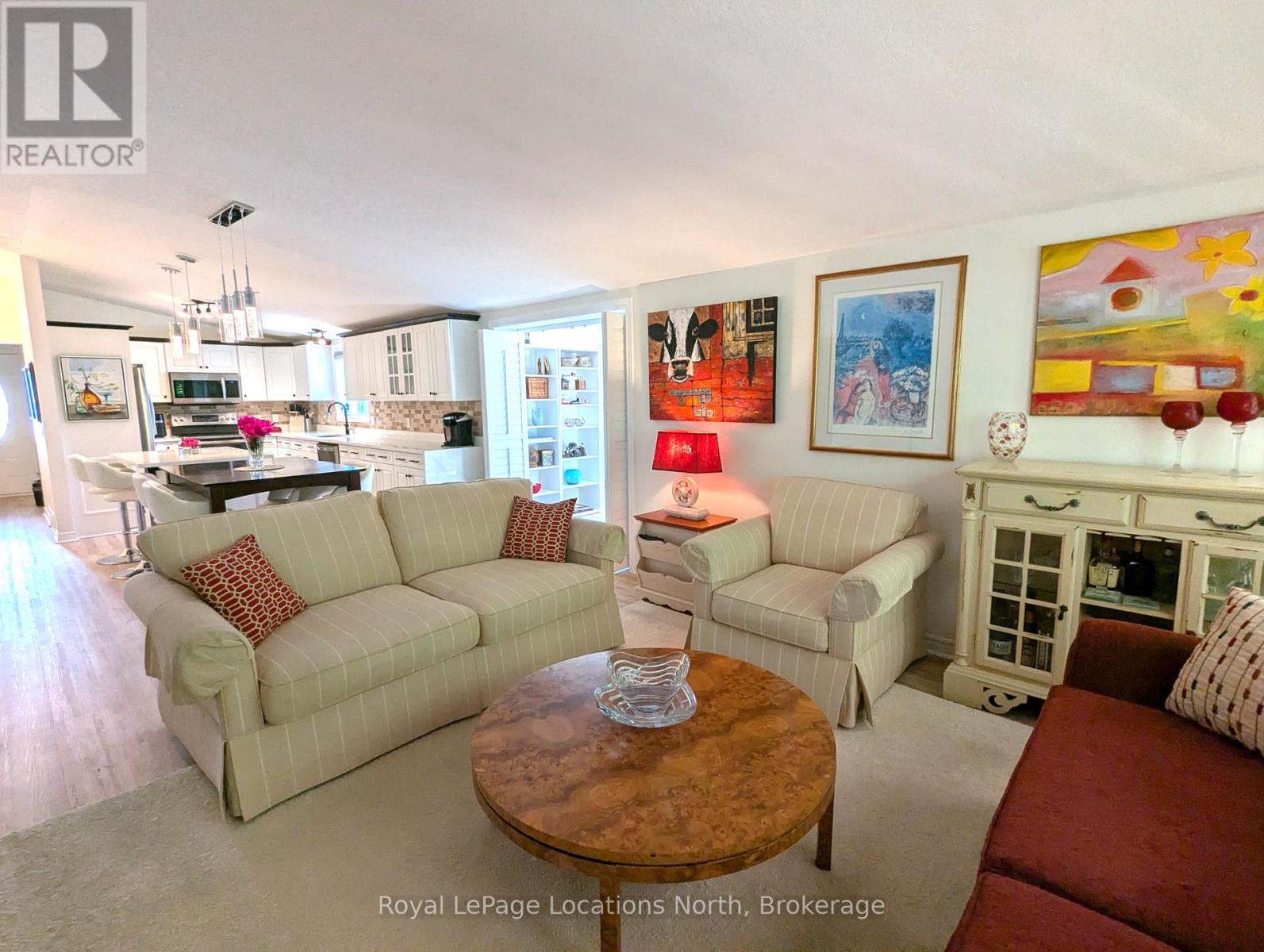 13 Pennsylvania Avenue, Wasaga Beach, Ontario  L9Z 3A8 - Photo 6 - S13495544