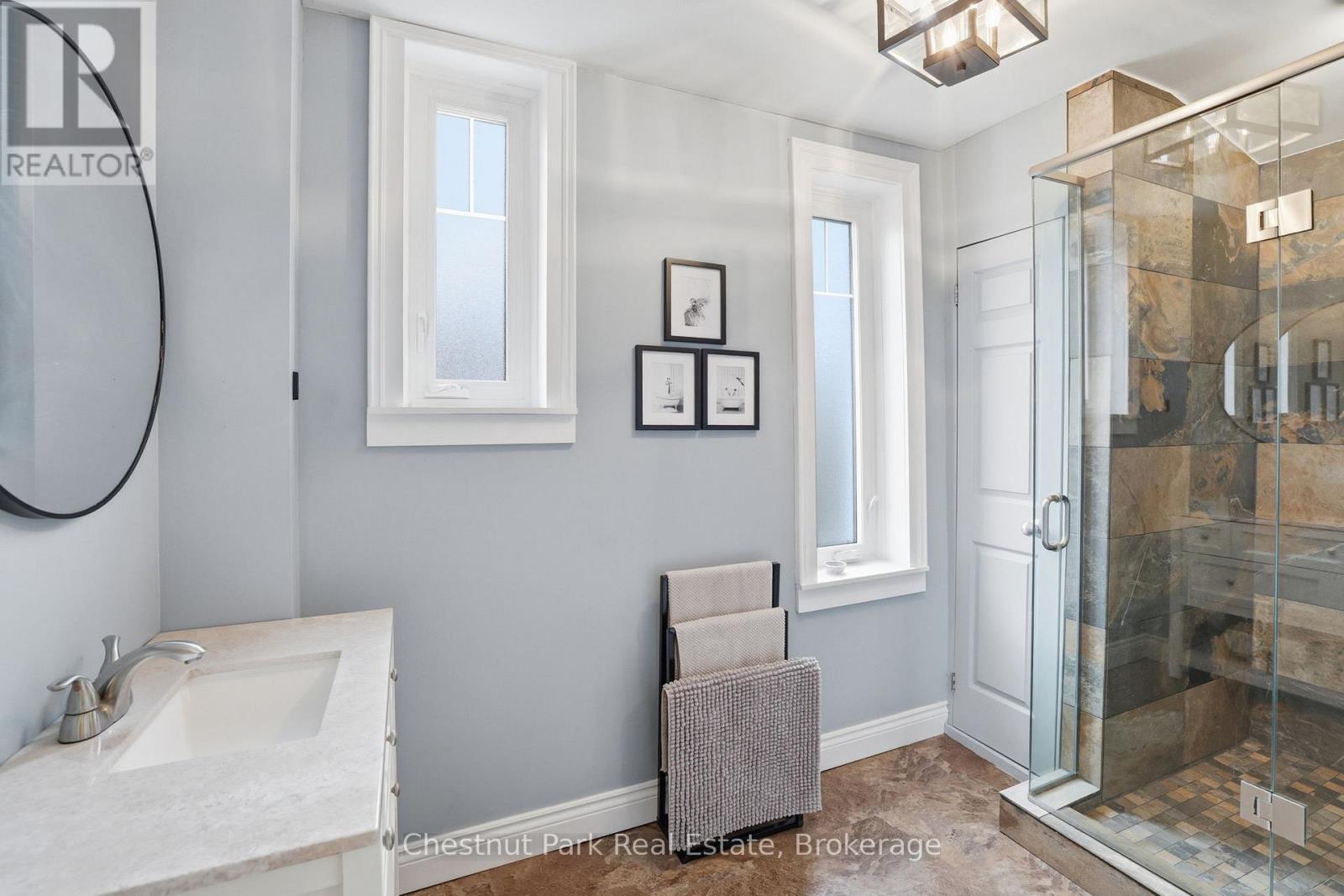 331 Oak Street, Collingwood, Ontario  L9Y 2Y4 - Photo 18 - S13495560