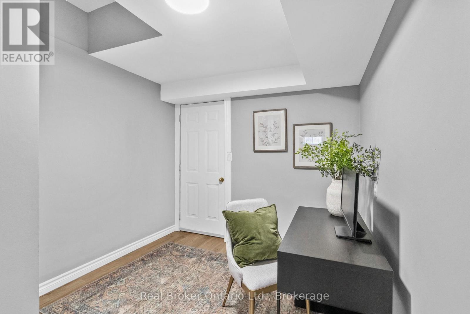4 Beardmore Crescent, Halton Hills, Ontario  L7J 2Y9 - Photo 28 - W13495582