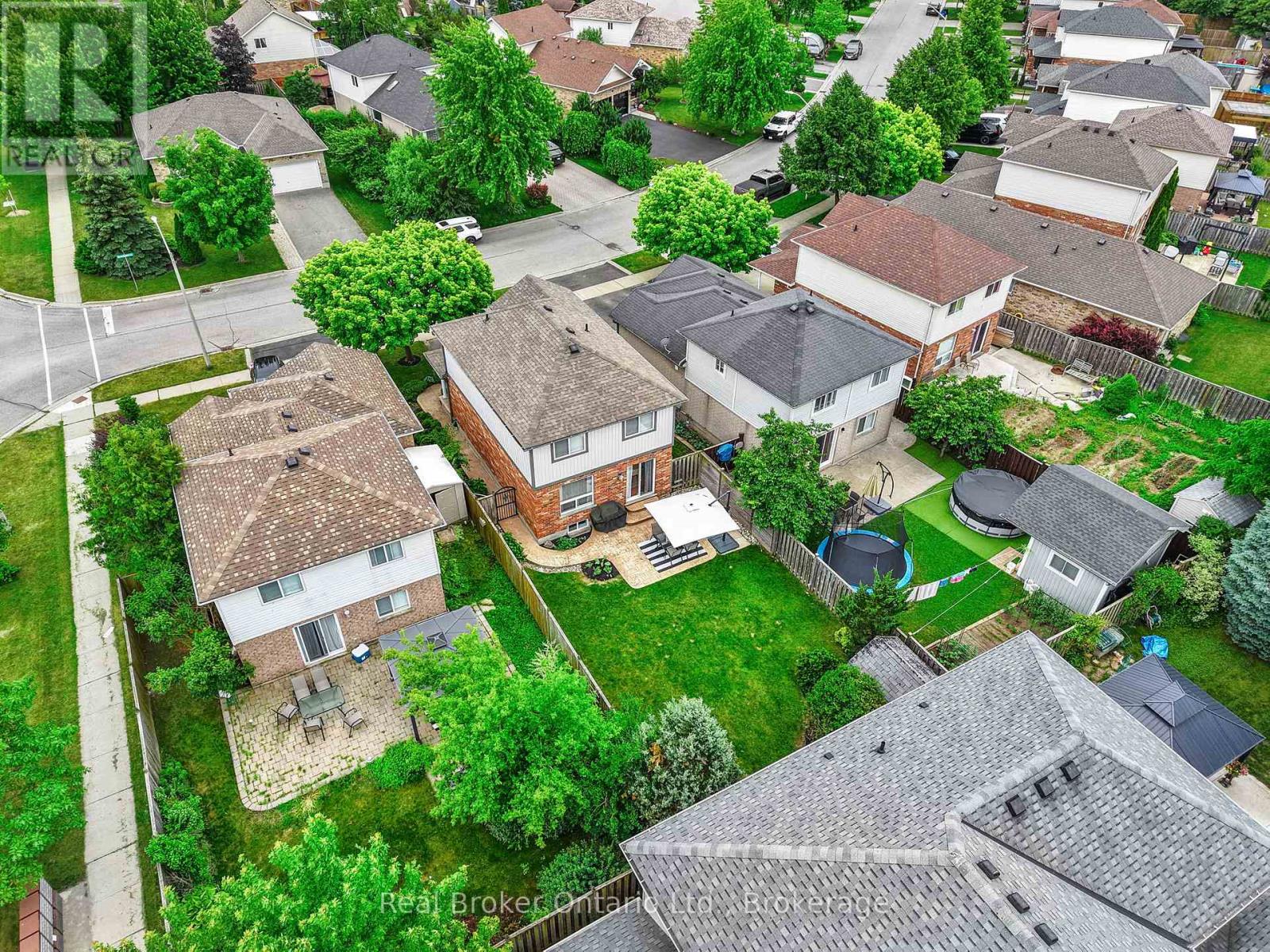 4 Beardmore Crescent, Halton Hills, Ontario  L7J 2Y9 - Photo 38 - W13495582
