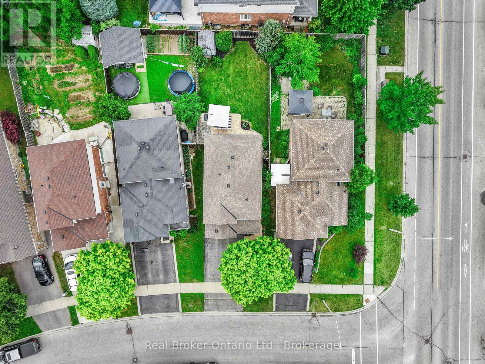 4 Beardmore Crescent, Halton Hills, Ontario  L7J 2Y9 - Photo 39 - W13495582