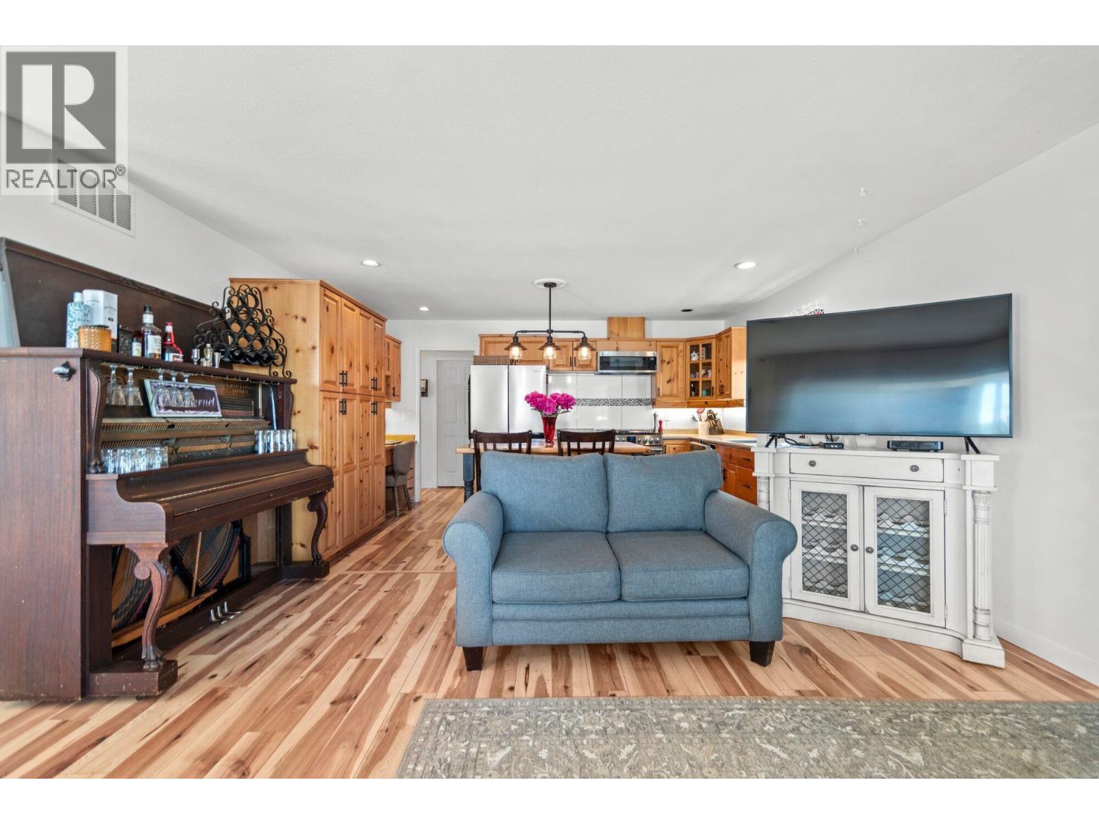 4664 Sunshine Coast Highway, Sechelt, British Columbia  V7Z 0E5 - Photo 10 - R3140408