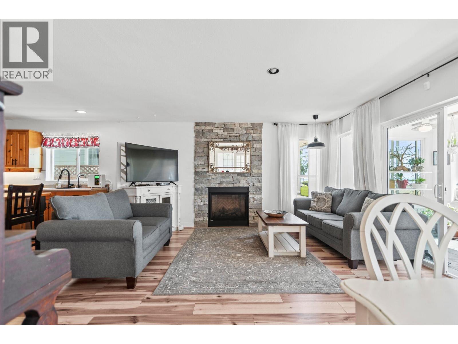 4664 Sunshine Coast Highway, Sechelt, British Columbia  V7Z 0E5 - Photo 8 - R3140408