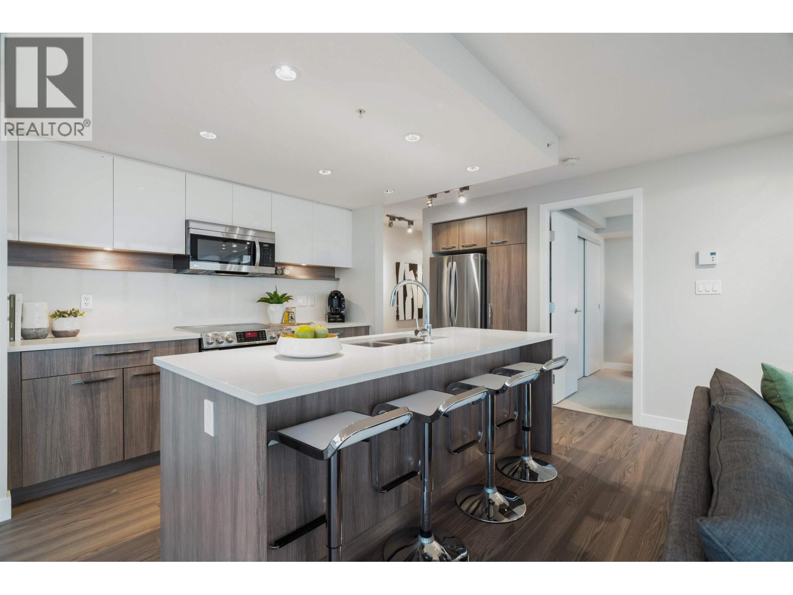 1802 958 RIDGEWAY AVENUE - Photo 12
