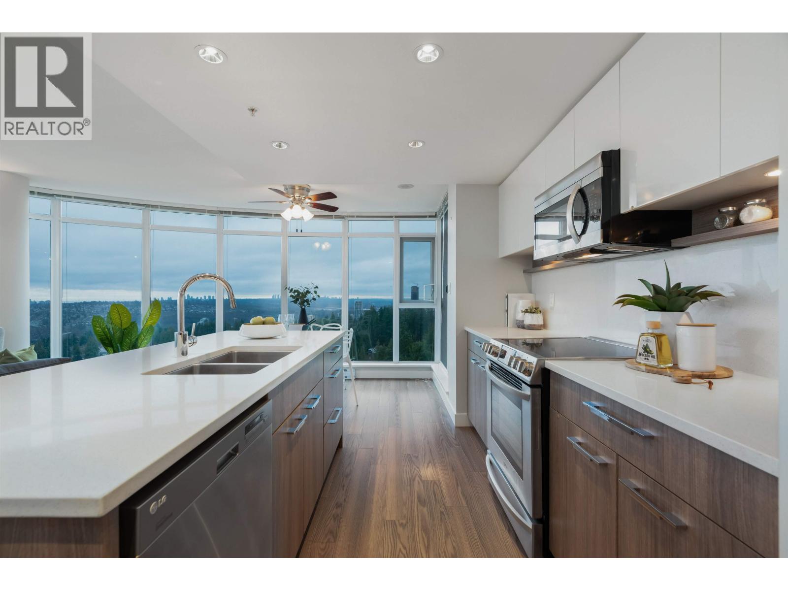 1802 958 RIDGEWAY AVENUE - Photo 15
