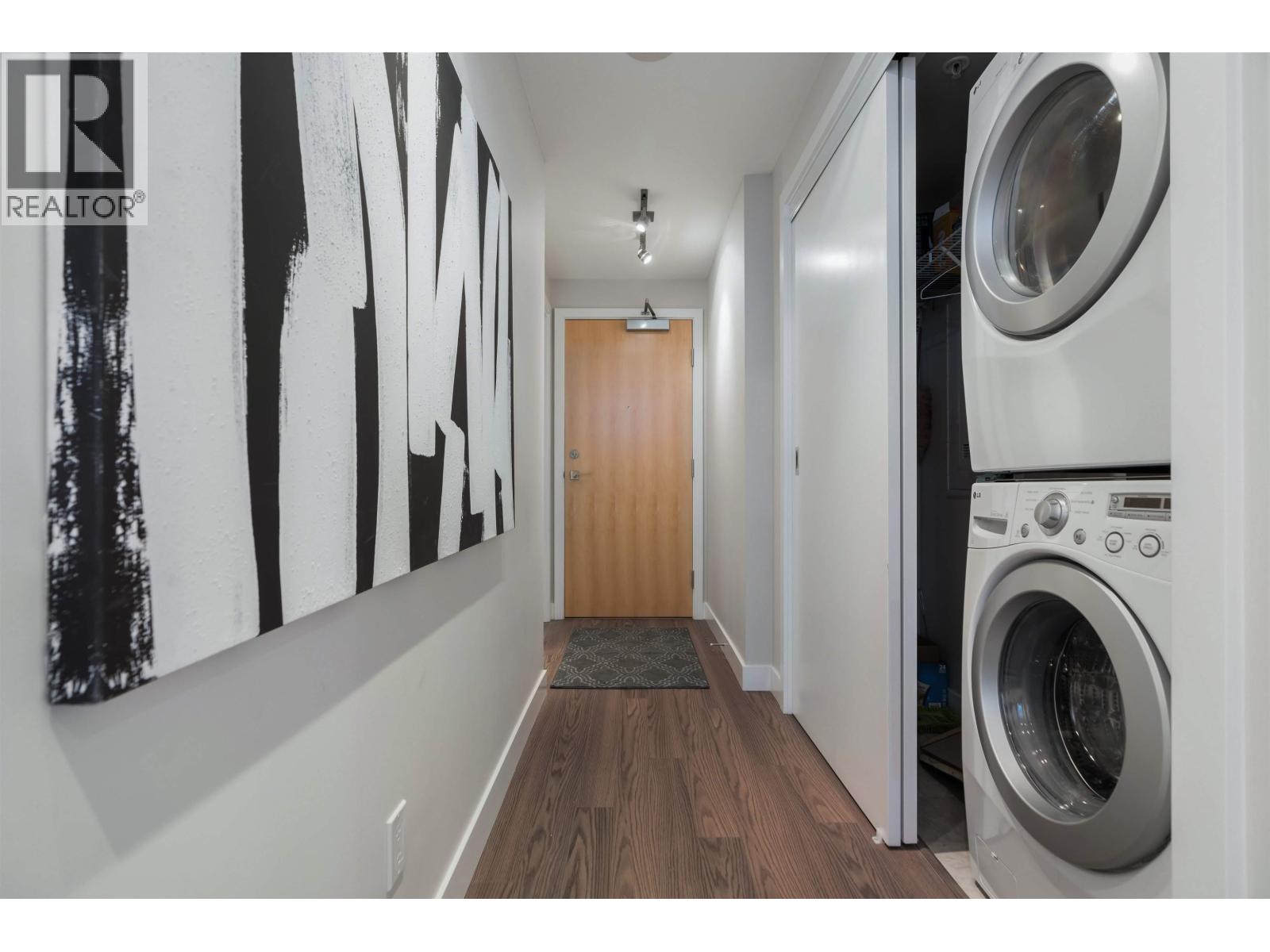 1802 958 RIDGEWAY AVENUE - Photo 26