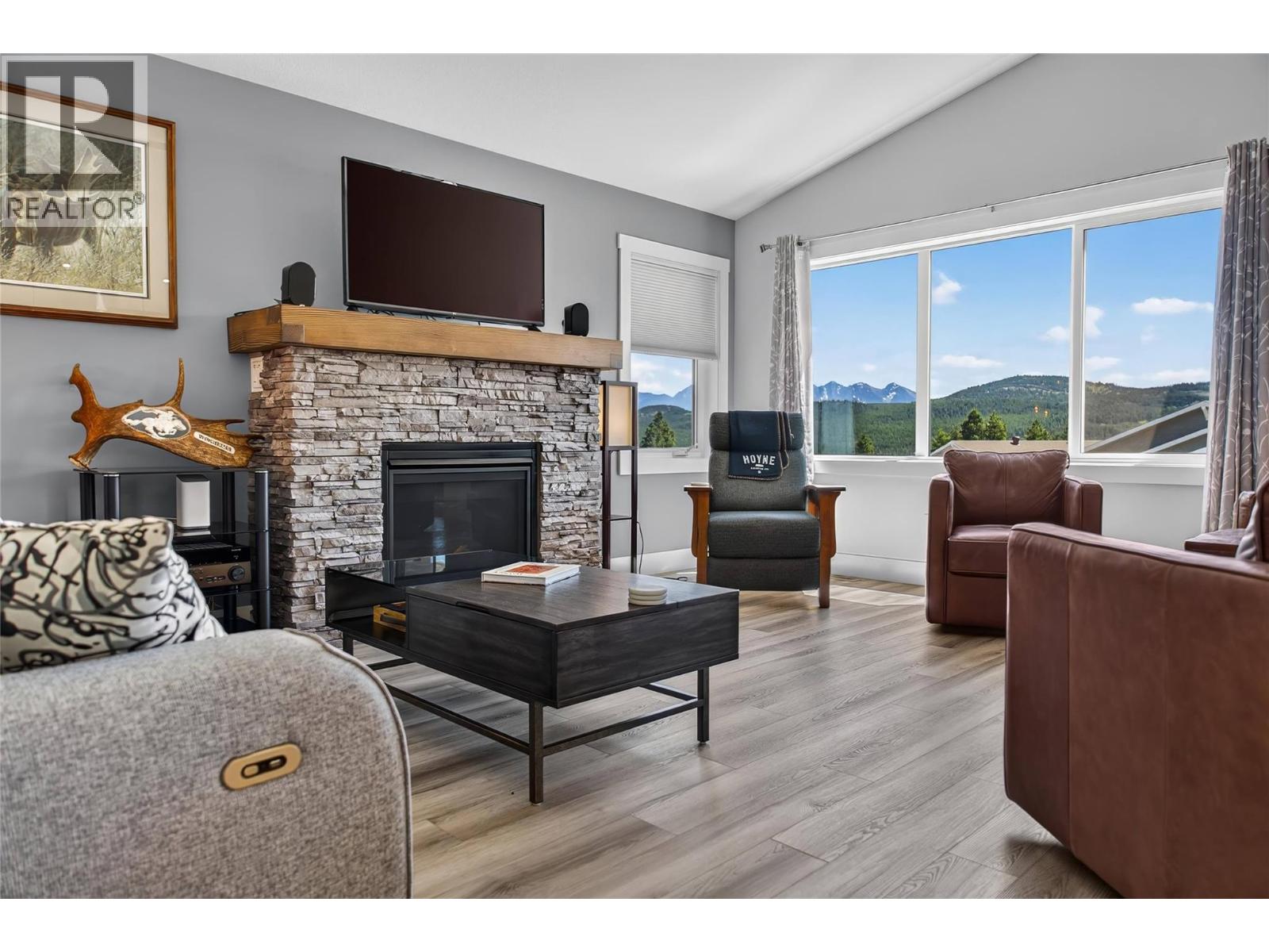 369 Legacy Lookout, Cranbrook, British Columbia  V1C 0E4 - Photo 3 - 10391956