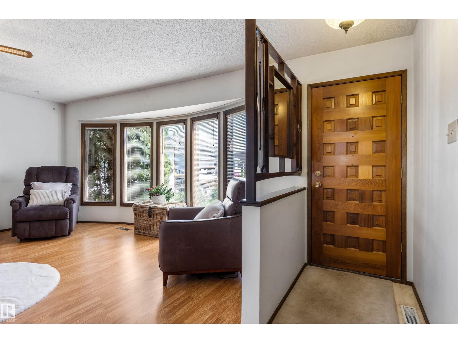 10210 173a Av NW, Edmonton, Alberta  T5X 3X2 - Photo 6 - E4495945