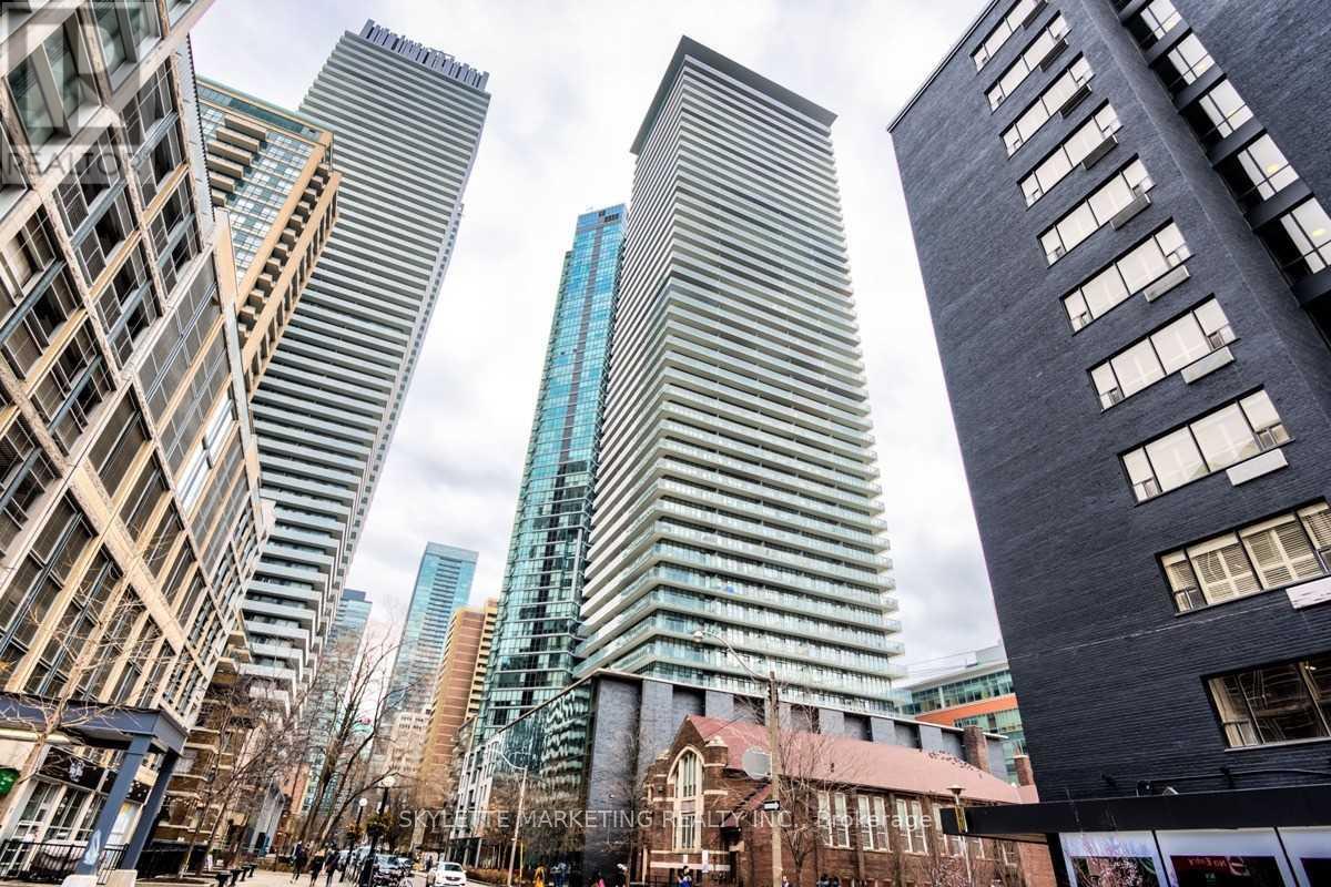 3702 - 33 Charles Street E, Toronto, Ontario  M4Y 0A2 - Photo 15 - C13495478