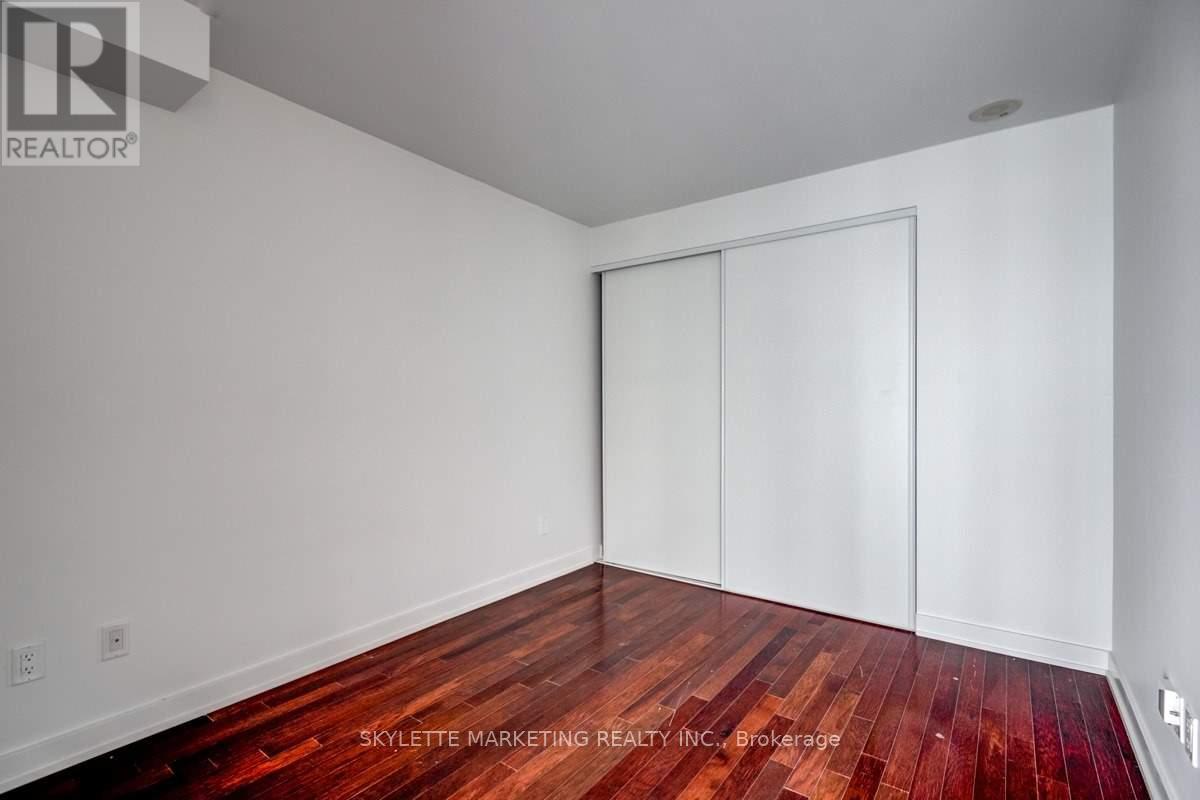 3702 - 33 Charles Street E, Toronto, Ontario  M4Y 0A2 - Photo 8 - C13495478