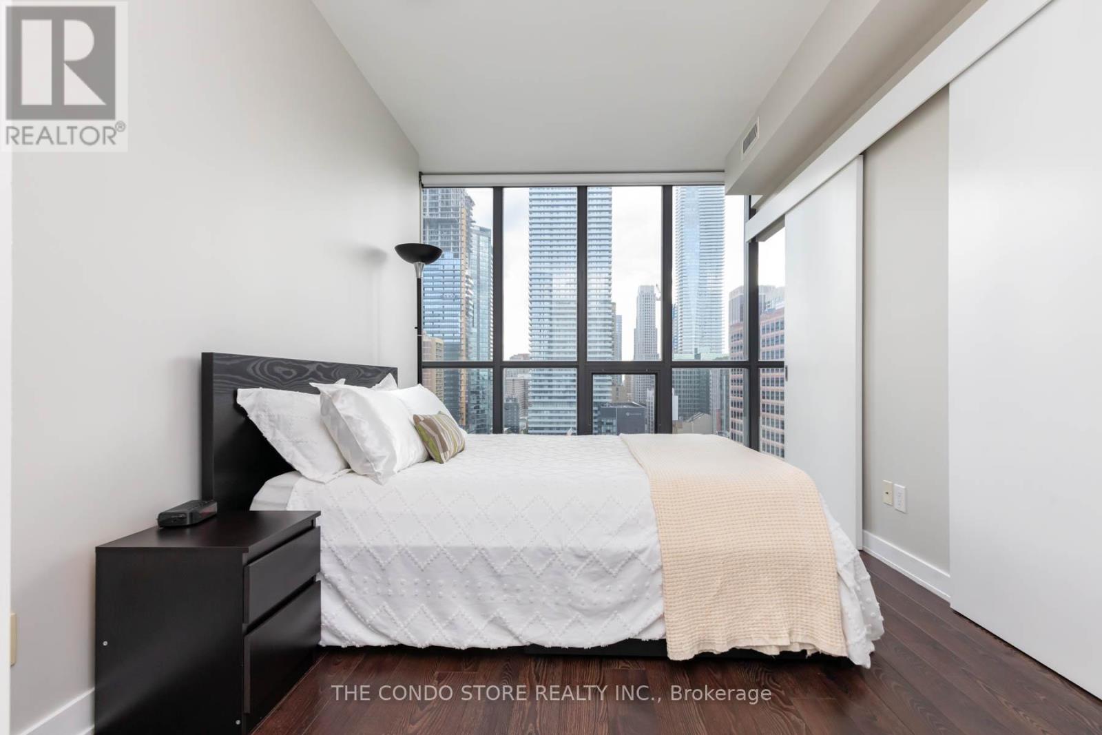 1907 - 110 Charles Street E, Toronto, Ontario  M4Y 1T5 - Photo 15 - C13495588