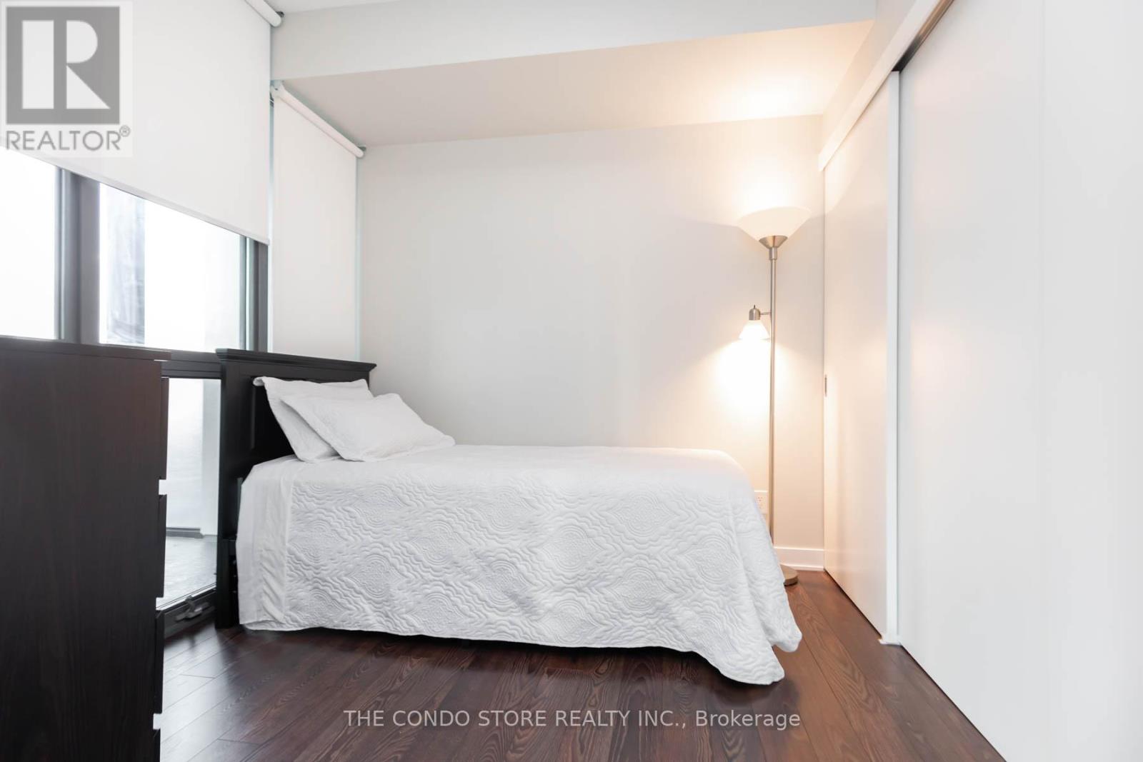 1907 - 110 Charles Street E, Toronto, Ontario  M4Y 1T5 - Photo 23 - C13495588