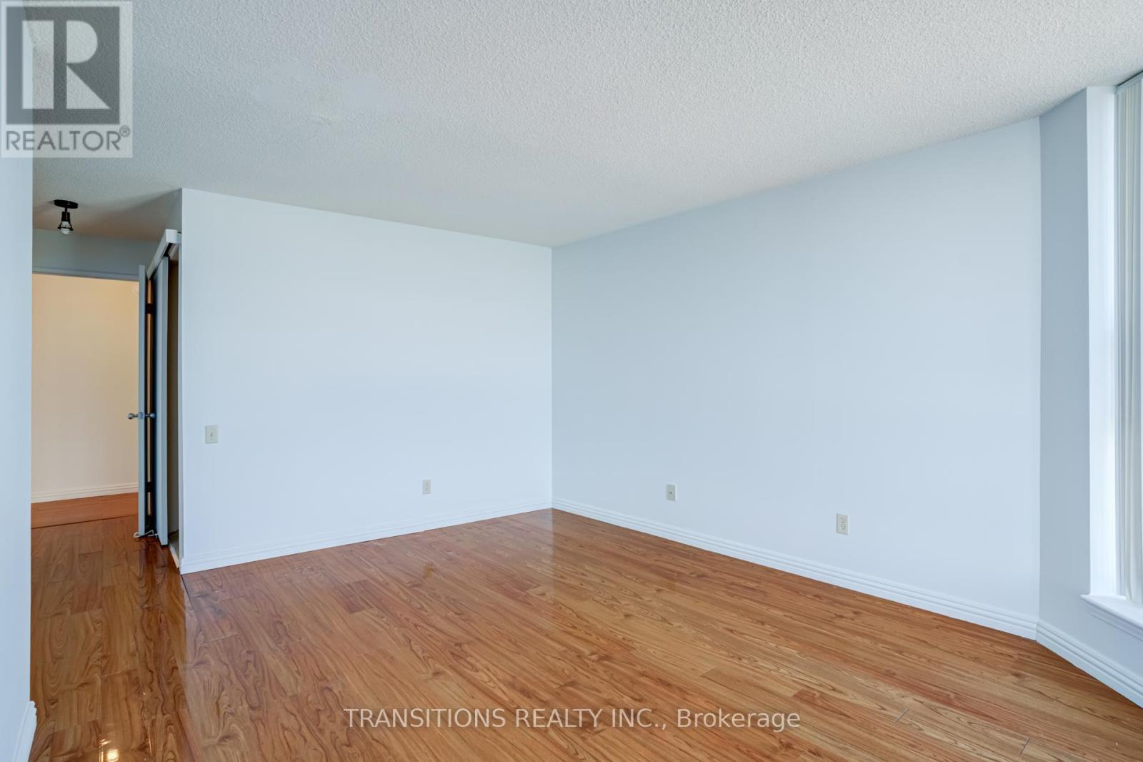 1016 - 2460 Eglinton Avenue E, Toronto, Ontario  M1K 5J7 - Photo 22 - E13495578