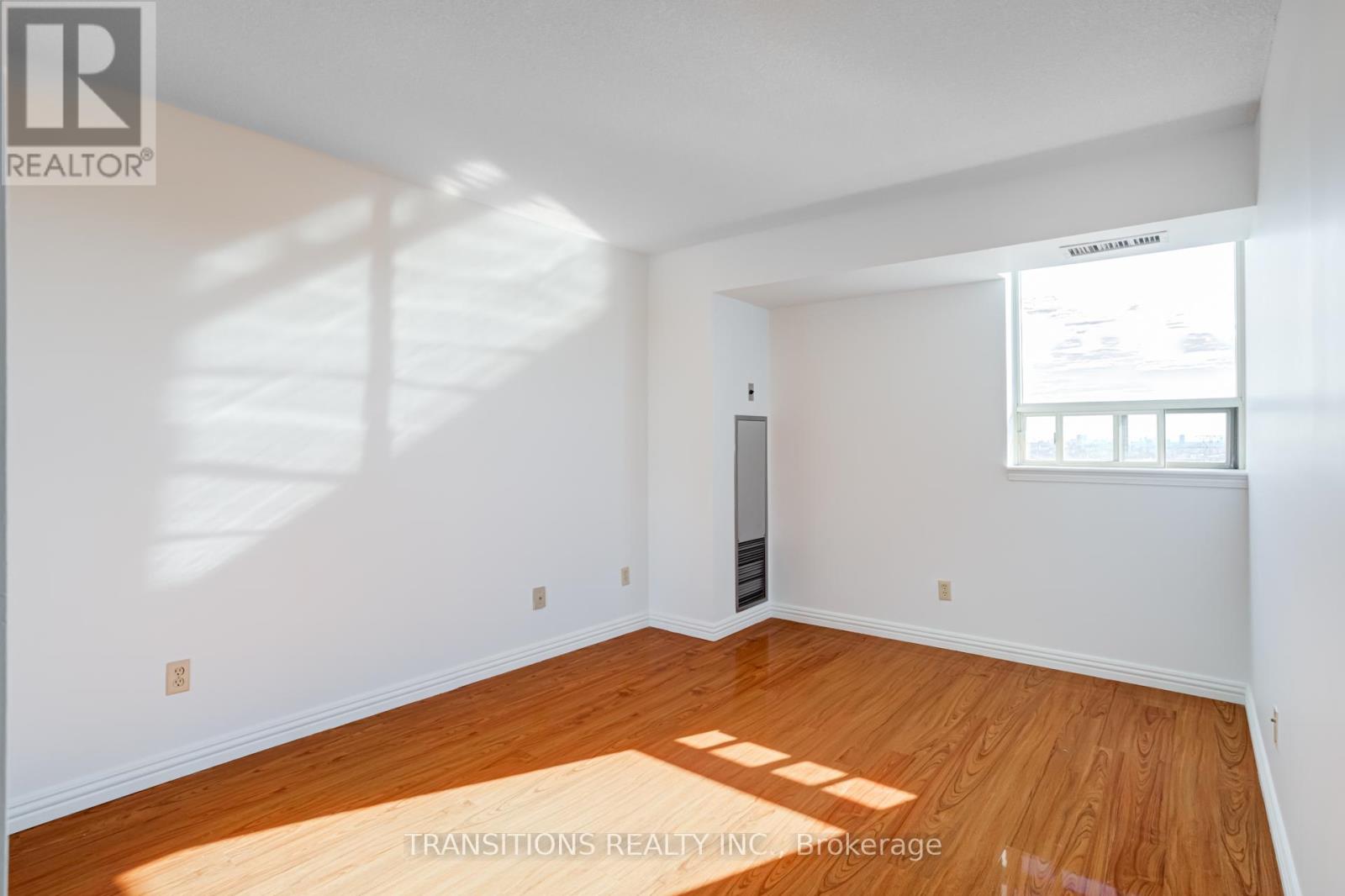 1016 - 2460 Eglinton Avenue E, Toronto, Ontario  M1K 5J7 - Photo 27 - E13495578