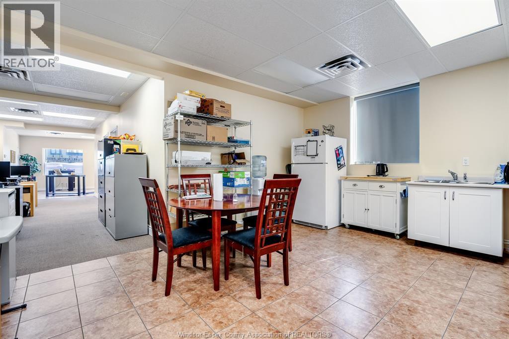 12213 Tecumseh Road East, Tecumseh, Ontario  N8N 1M3 - Photo 23 - 26015379