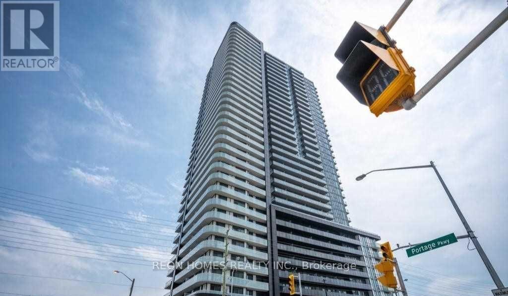 807 - 7895 JANE STREET, Vaughan, Ontario