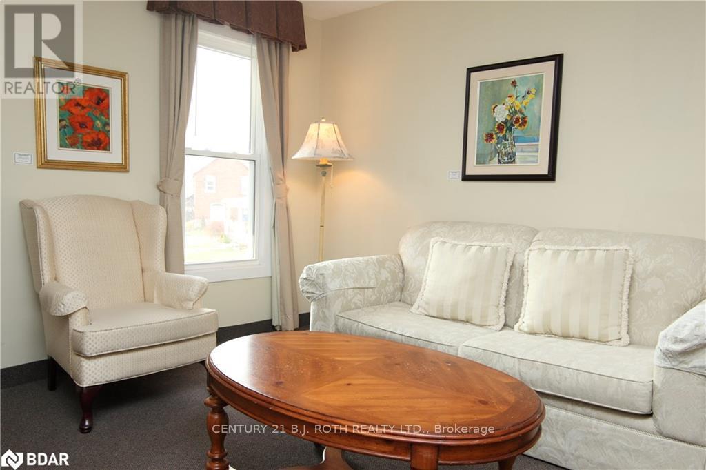 1 Berczy Street, Barrie, Ontario  L4M 3P5 - Photo 25 - S13495548