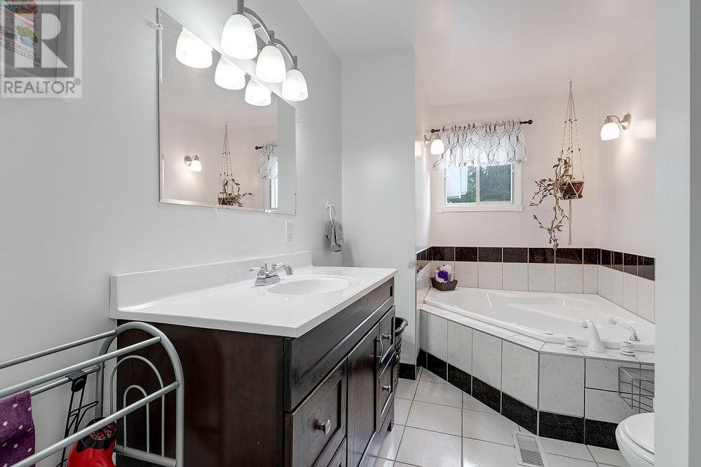 4340 Theresa Avenue, Hanmer, Ontario  P3P 1M4 - Photo 24 - 2128846