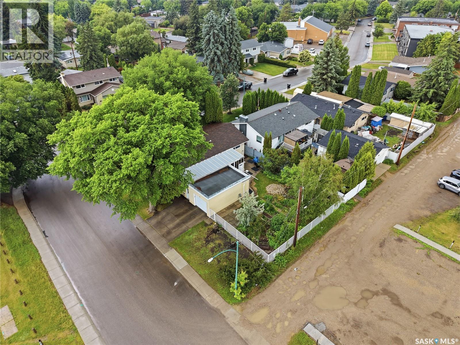 21 Bateman Crescent, Saskatoon, Saskatchewan  S7H 3C3 - Photo 59 - SK040834
