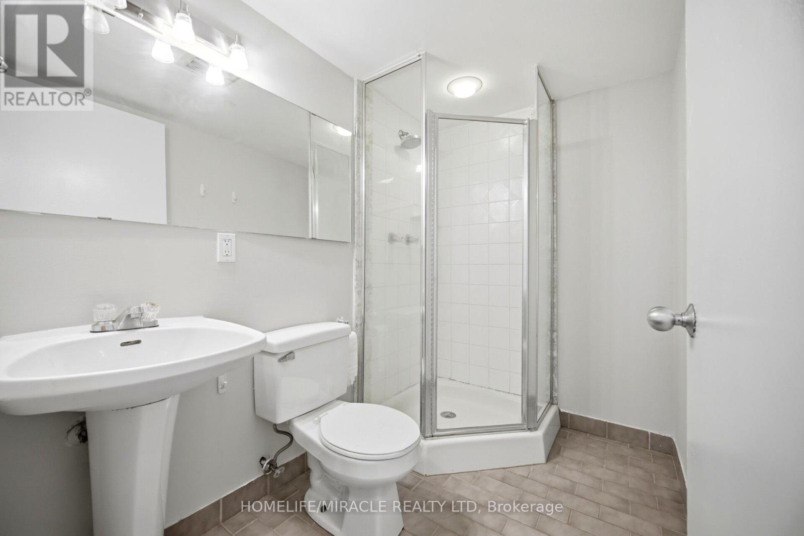 707 - 41 Markbrook Lane, Toronto, Ontario  M9V 5E6 - Photo 11 - W13495482
