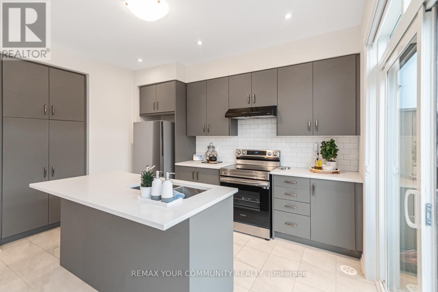 38 Utter Place, Hamilton, Ontario  L8J 0K7 - Photo 17 - X13495570