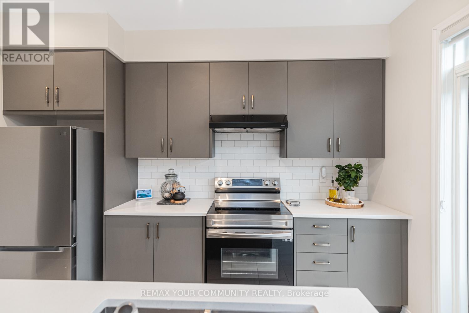 38 Utter Place, Hamilton, Ontario  L8J 0K7 - Photo 18 - X13495570