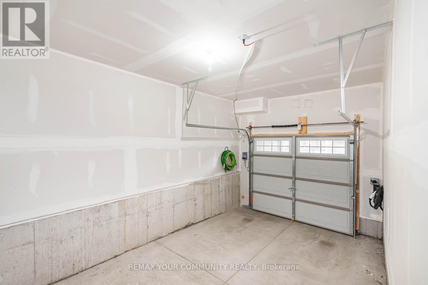38 Utter Place, Hamilton, Ontario  L8J 0K7 - Photo 29 - X13495570