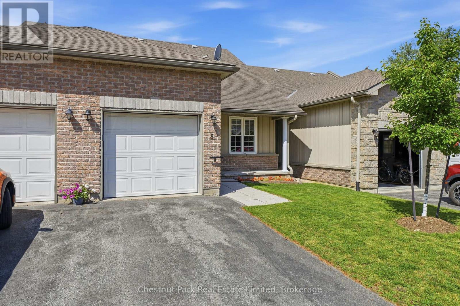 5 - 1 Rosemary Court, Prince Edward County, Ontario  K0K 2T0 - Photo 2 - X13495754
