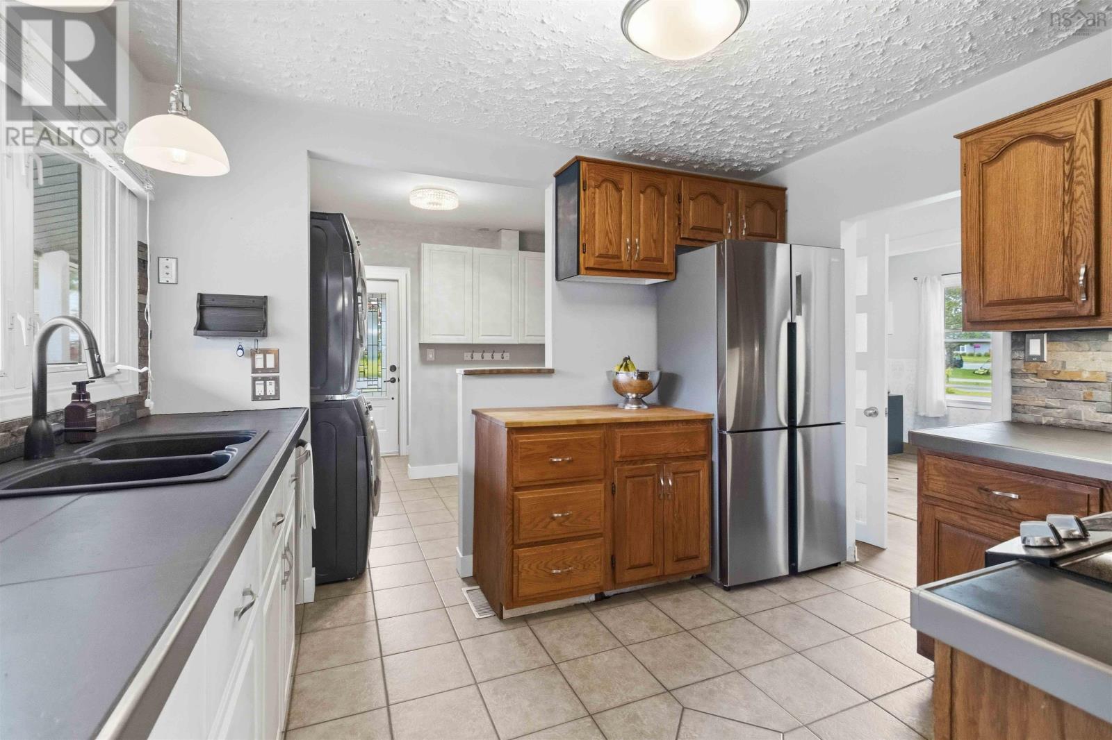 133 Charlottetown Way, Dartmouth, Nova Scotia  B2W 3A7 - Photo 13 - 202615467
