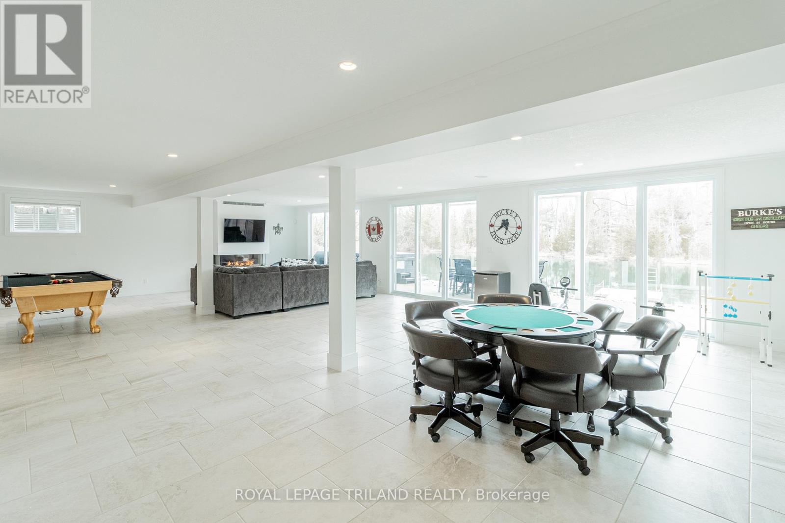 10099 Jennison Crescent, Lambton Shores, Ontario  N0M 1T0 - Photo 33 - X13495702