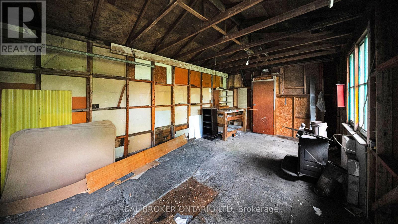1624 Leonard Street, London East, Ontario  N5W 3G6 - Photo 22 - X13495744