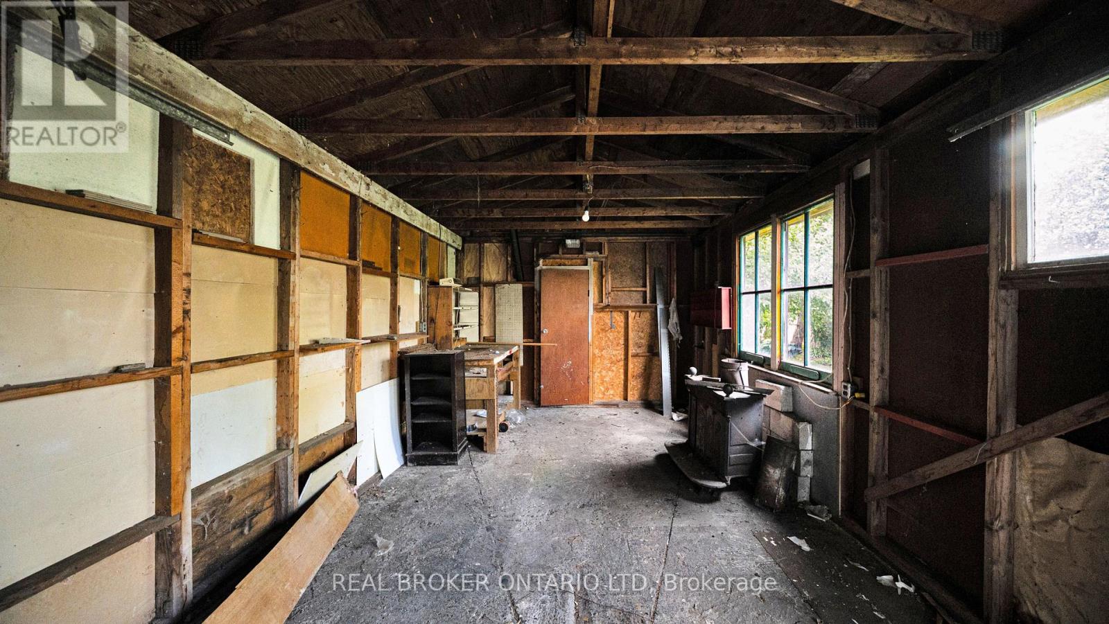 1624 Leonard Street, London East, Ontario  N5W 3G6 - Photo 25 - X13495744