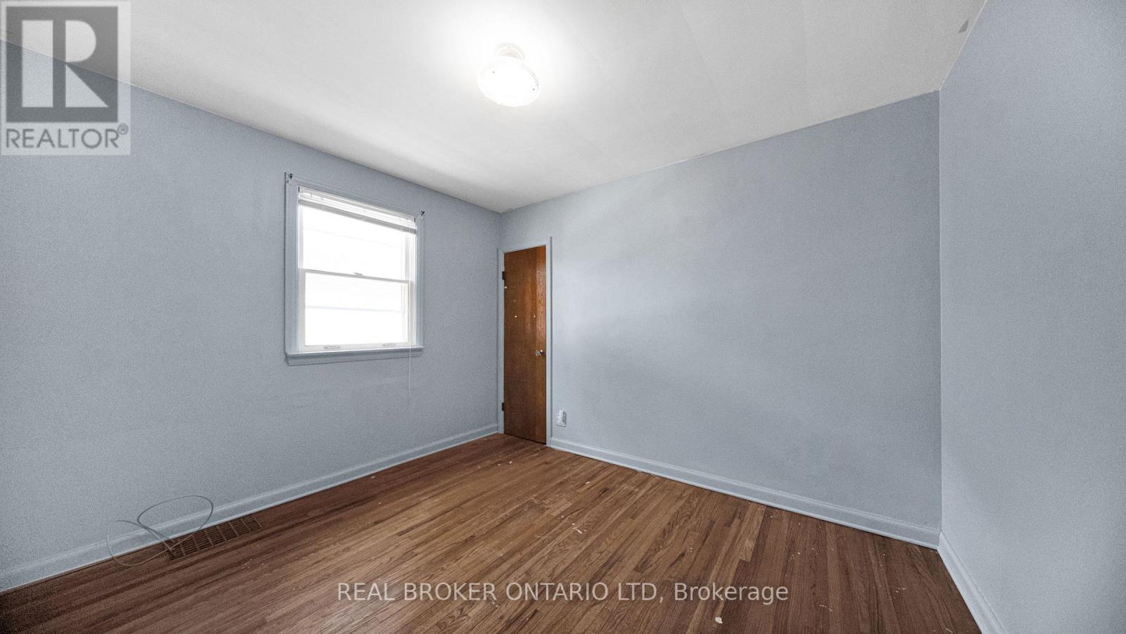1624 Leonard Street, London East, Ontario  N5W 3G6 - Photo 3 - X13495744