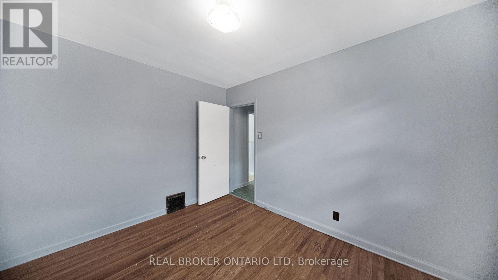 1624 Leonard Street, London East, Ontario  N5W 3G6 - Photo 4 - X13495744