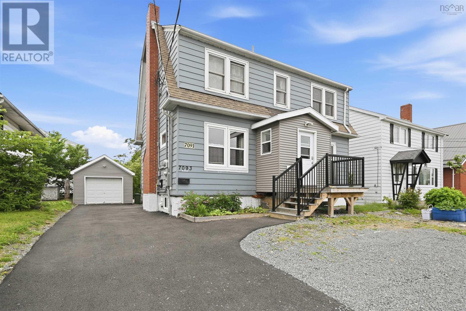 7091/7093 Bayers Road, Halifax, Nova Scotia  B3L 2C5 - Photo 2 - 202615838