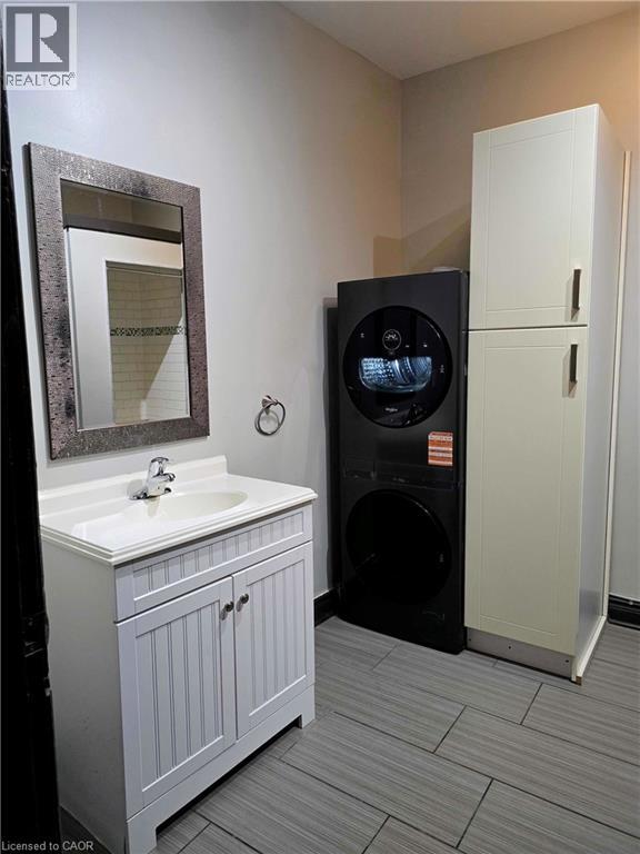 473 King Street W Unit# B, Hamilton, Ontario  L8P 1B8 - Photo 13 - 40843123