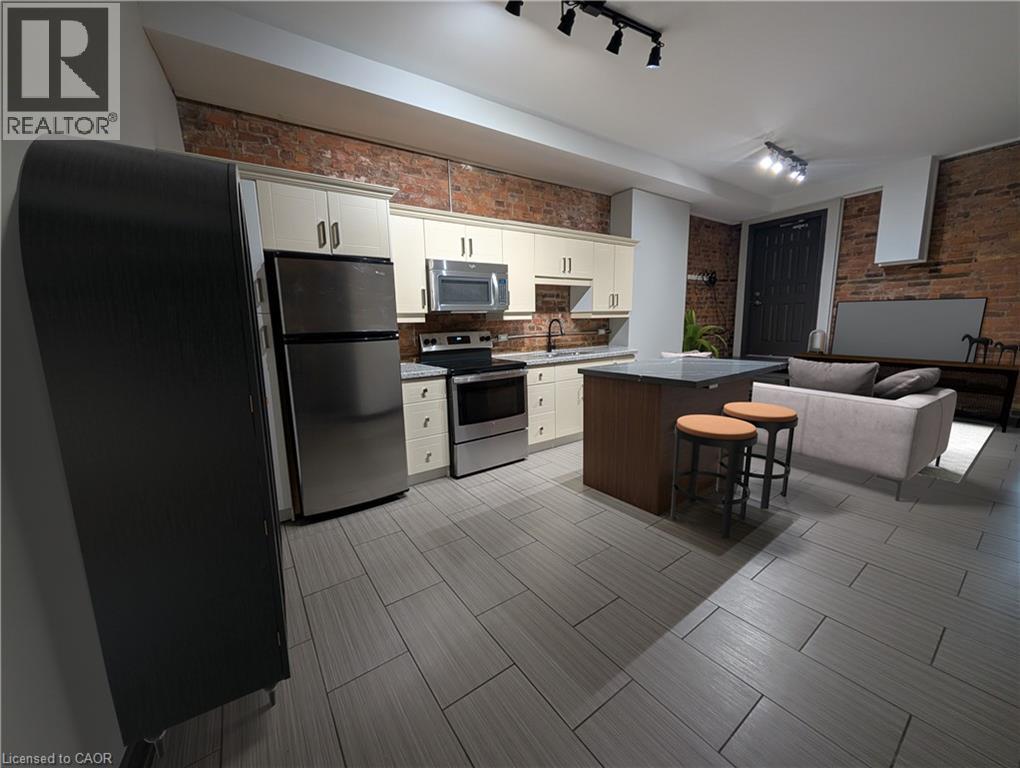 473 King Street W Unit# B, Hamilton, Ontario  L8P 1B8 - Photo 3 - 40843123