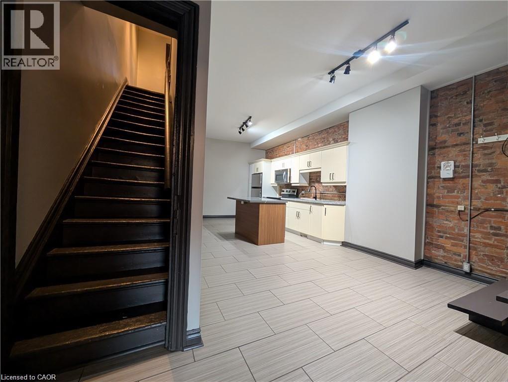 473 King Street W Unit# B, Hamilton, Ontario  L8P 1B8 - Photo 5 - 40843123