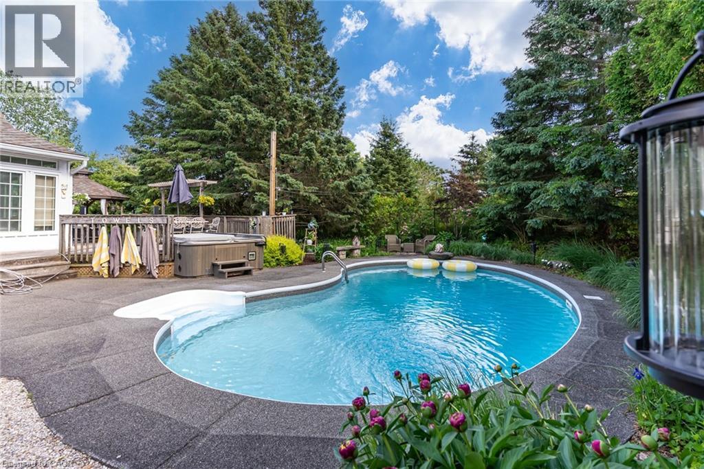 2134 Maplewood Road, St. Clements, Ontario  N0B 2M0 - Photo 39 - 40843452