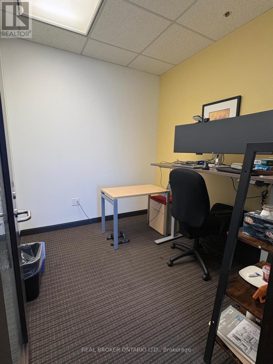 56112 - 200 King Street W, Toronto (Bay Street Corridor), Ontario  M5X 1C9 - Photo 14 - C13495750
