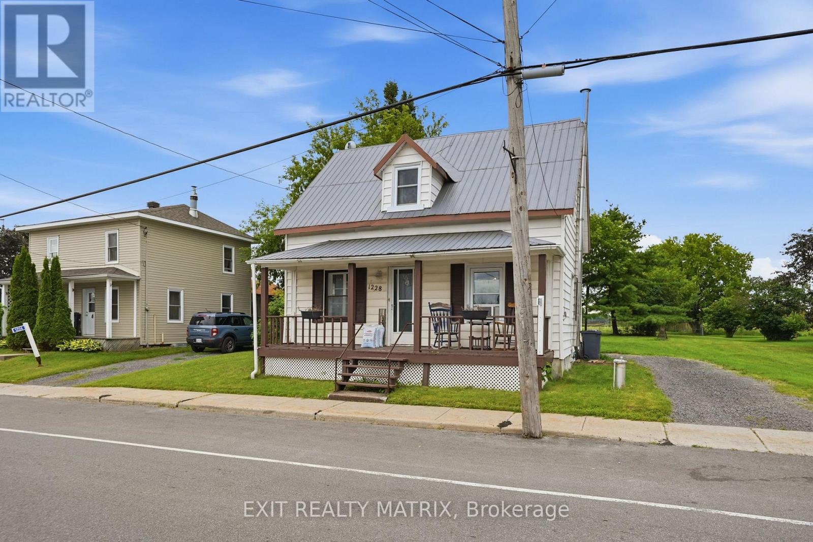 1228 Labrosse Street, East Hawkesbury, Ontario  K0B 1P0 - Photo 3 - X13495800