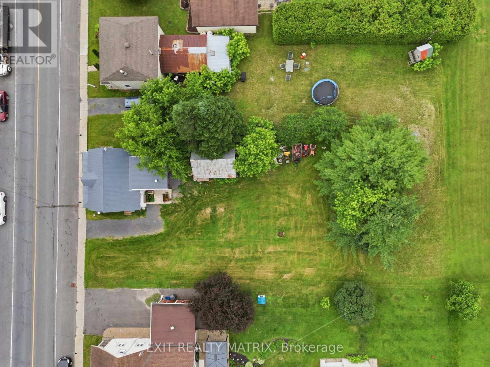 1228 Labrosse Street, East Hawkesbury, Ontario  K0B 1P0 - Photo 35 - X13495800