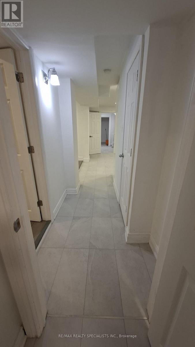 Lower - 225 Waverly Street S, Oshawa, Ontario L1J 5V3 - Photo 17 - E13495598