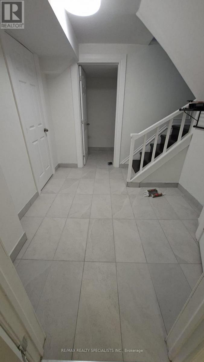 Lower - 225 Waverly Street S, Oshawa, Ontario L1J 5V3 - Photo 3 - E13495598