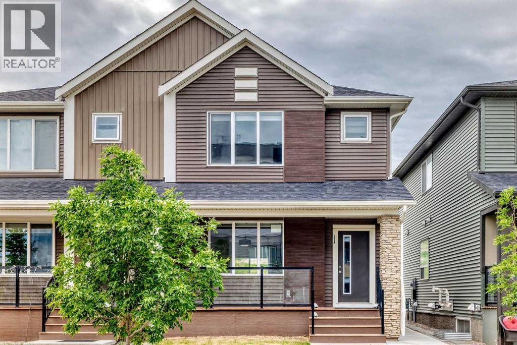 339 WOLF CREEK Way SE, Calgary, Alberta