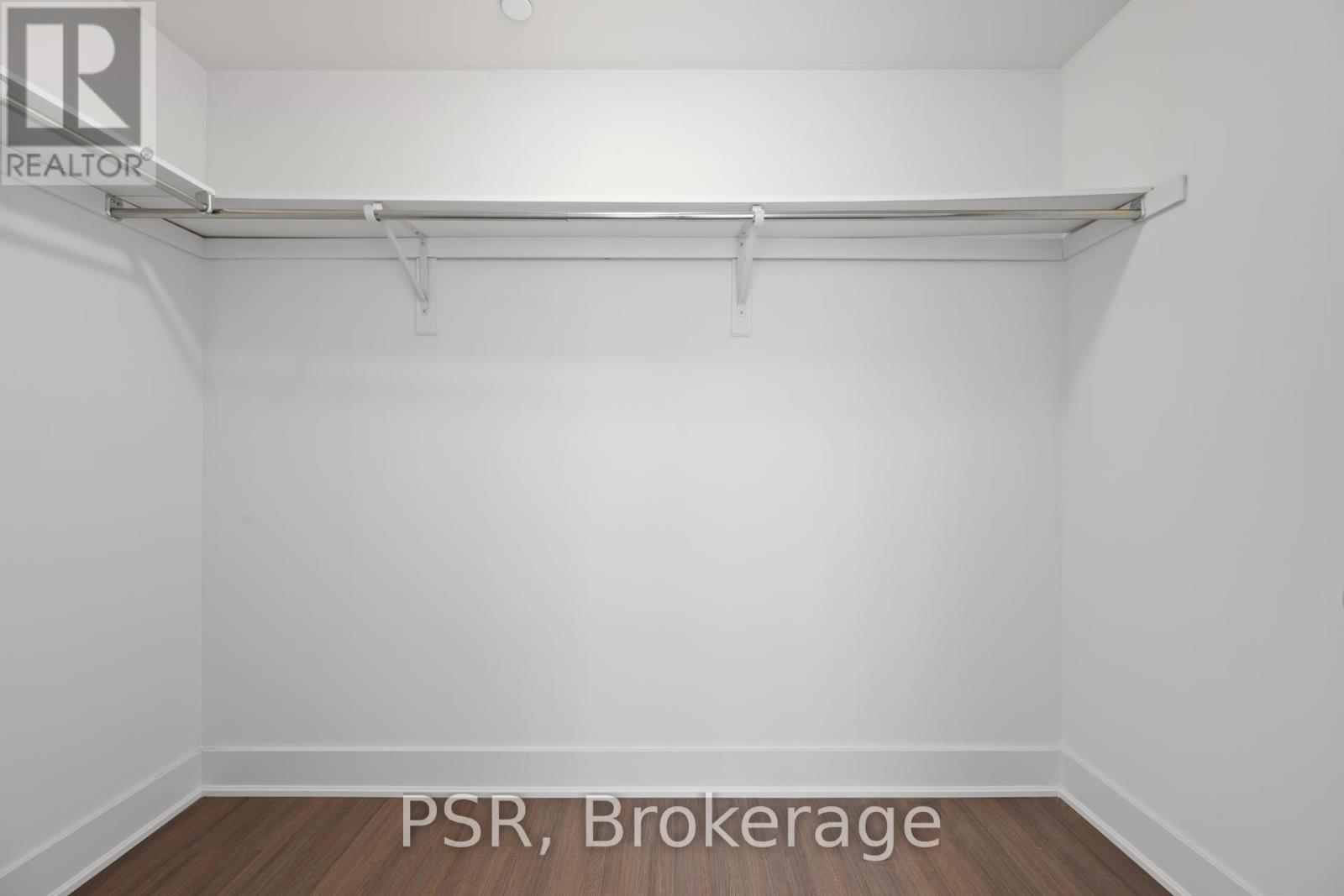 710 - 195 Deerfield Road, Newmarket, Ontario  L3Y 0G4 - Photo 10 - N13495646