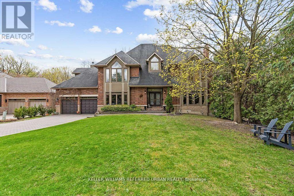 194 Sherwood Place, Newmarket, Ontario  L3Y 8E5 - Photo 4 - N13495698
